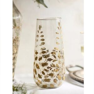 Pressed Ferns Glass Vase
Terrain/ Anthro
Color - Green Motif
10.5"H, 4.75"